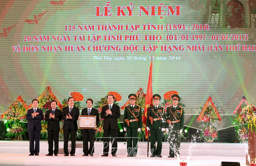 Lễ kỷ niệm 125 năm ngày thành lập, 20 năm ngày tái lập tỉnh Phú Thọ và đón nhận Huân chương Độc lập hạng Nhất